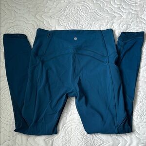 Lululemon Athletica Blue Leggings Size 6